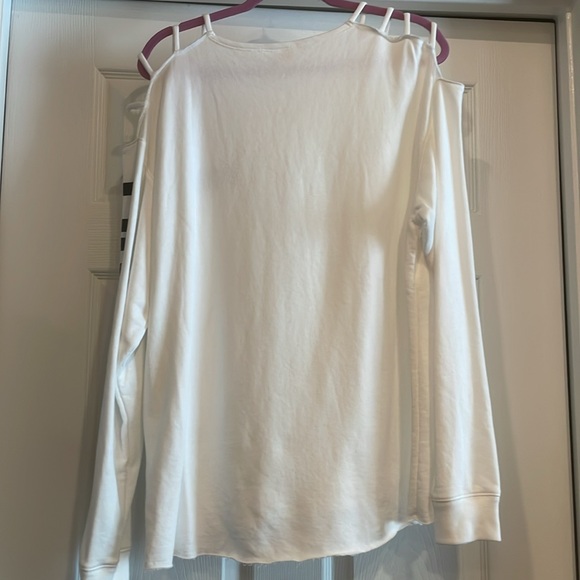NWT VS PINK Sweatshirt w/ Sleeve Cutout Detail - Picture 2 of 3